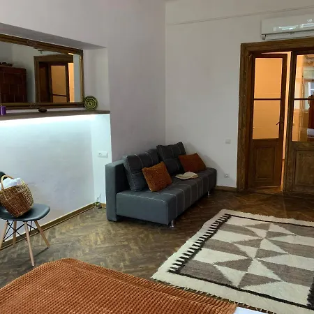 Center Rynok Square 17 Apartament