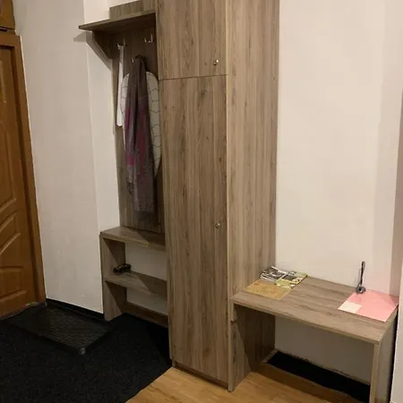 Center Rynok Square 17 *