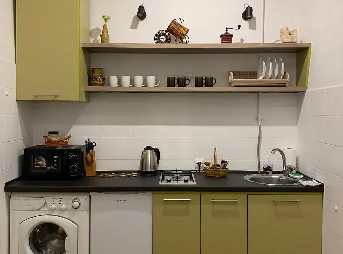 Center Rynok Square 17 شقة