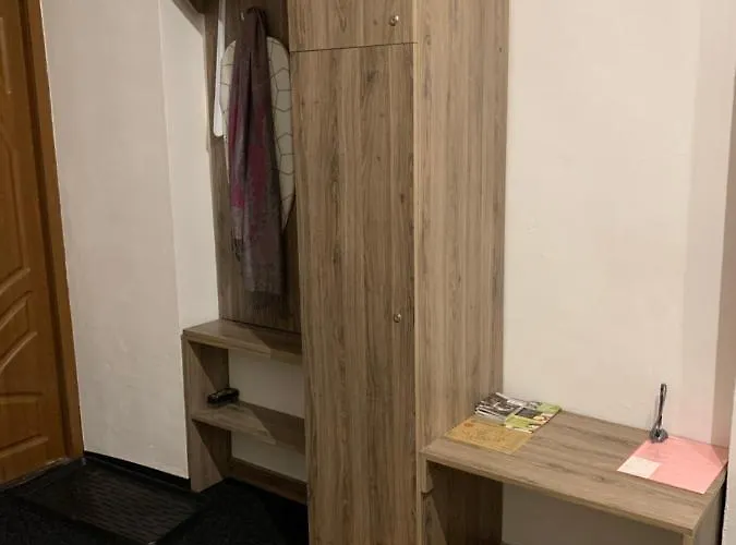 Center Rynok Square 17 *